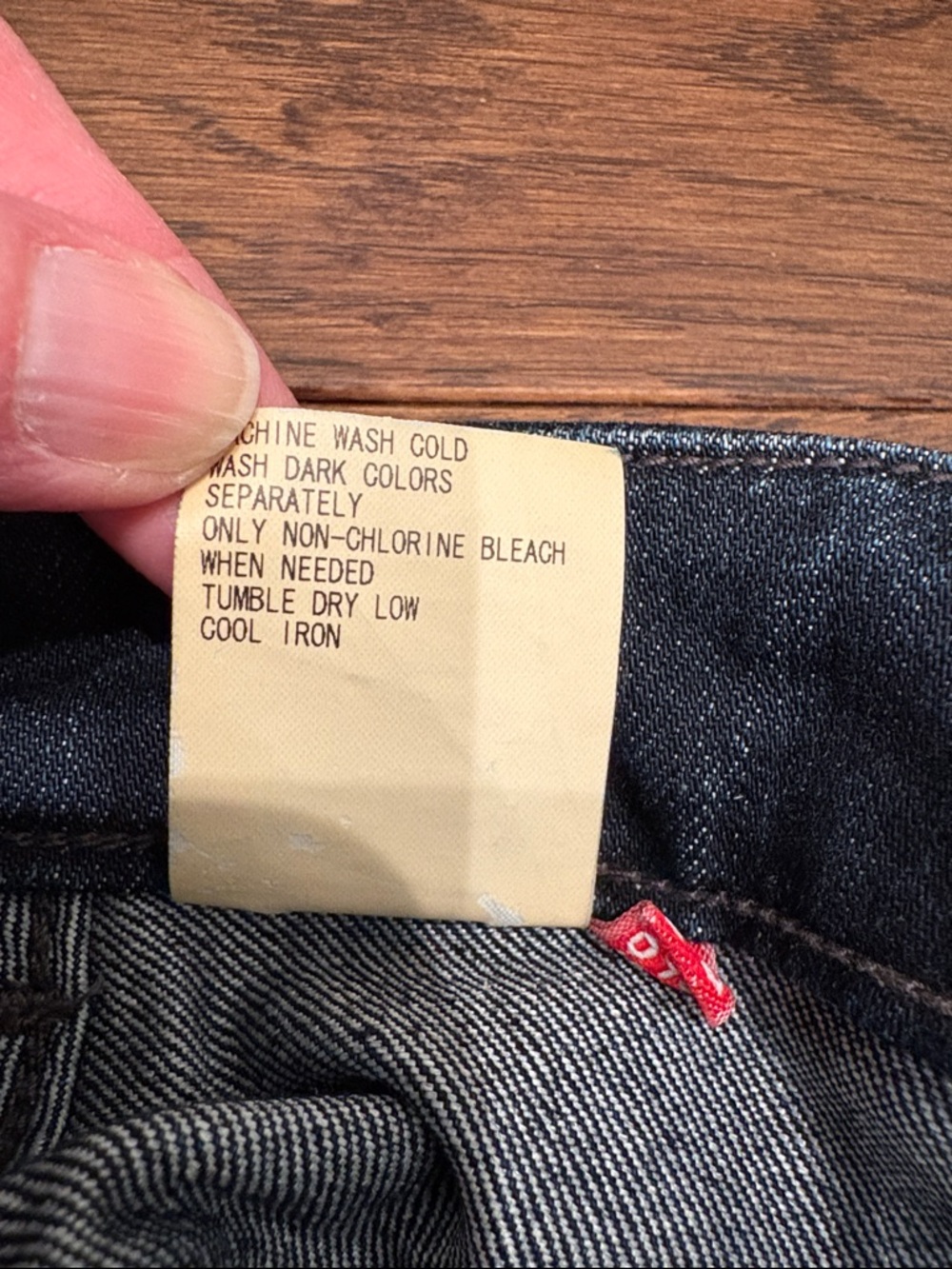 Uniqlo High Rise Skinny Side Hip Zipper and Ankle Zip Jeans Dark Wash Size 26 - Picture 9 of 14